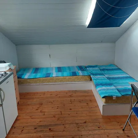 Studio Apartman Luna 2 Penzion *