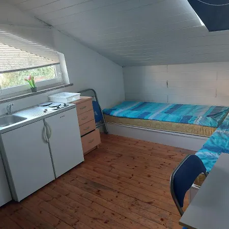 Studio Apartman Luna 2 Penzion